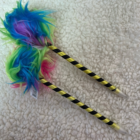 Geddes Dr. Seuss Themed Novelty Pen Lot of 12 Pcs. - Picture 3 of 6